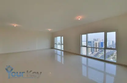 Empty Room image for: Apartment - 3 Bedrooms - 5 Bathrooms for rent in Al Muhairy Centre - Al Khalidiya - Abu Dhabi, Image 1