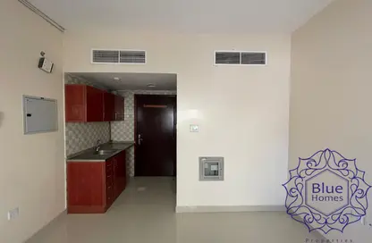 Apartment - Studio - 1 Bathroom for rent in Suroor 511 - Muwaileh - Sharjah