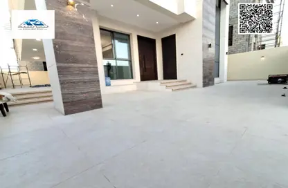 Villa - 5 Bedrooms - 7 Bathrooms for sale in Al Yasmeen 1 - Al Yasmeen - Ajman