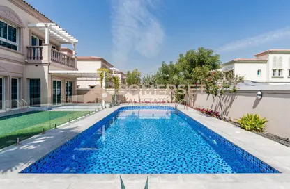 Villa - 5 Bedrooms - 6 Bathrooms for rent in District 7E - Jumeirah Village Triangle - Dubai