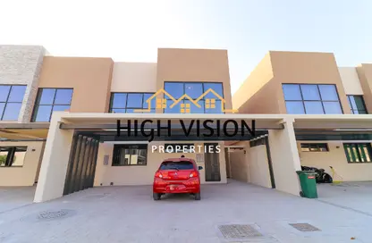 Townhouse - 4 Bedrooms - 5 Bathrooms for sale in Aldhay at Bloom Gardens - Bloom Gardens - Al Salam Street - Abu Dhabi