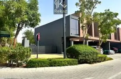 تاون هاوس - 3 غرف نوم - 4 حمامات للبيع في المرحله الرابعه - مسار 3 - ضاحية الروضات - الشارقة تاون هاوس - 3 غرف نوم - 4 حمامات للبيع في المرحله الرابعه - مسار 3 - ضاحية الروضات - الشارقة