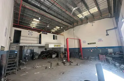 مستودع - استوديو - 1 حمام للايجار في المنطقة الصناعية رقم 4 - المنطقة الصناعية بالشارقة - الشارقة