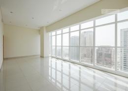 Empty Room image for: Apartment - 3 bedrooms - 4 bathrooms for rent in Capricorn Tower - Sheikh Zayed Road - Dubai, Image 1