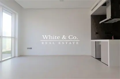 Apartment - Studio - 1 Bathroom for rent in West Avenue Tower - Dubai Marina - Dubai