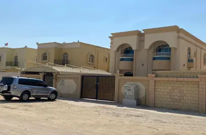 Villa - 6 Bedrooms - 7 Bathrooms for sale in Al Rawda - Ajman