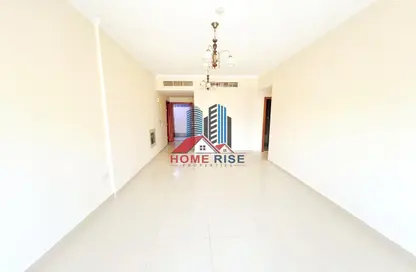 Apartment - 2 Bedrooms - 3 Bathrooms for rent in Muwaileh 29 Building - Muwaileh - Sharjah