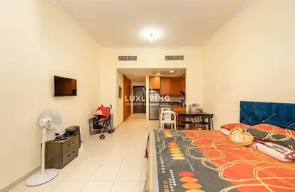 Apartment - 1 Bathroom for sale in Ritaj A - Ritaj (Residential Complex) - Dubai Investment Park (DIP) - Dubai