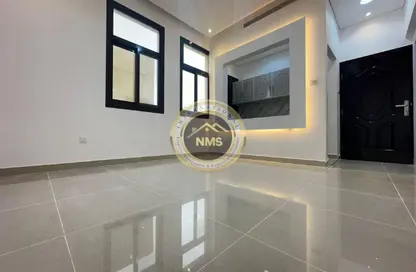 Apartment - 1 Bedroom - 1 Bathroom for rent in Al Mushrif Villas - Al Mushrif - Abu Dhabi