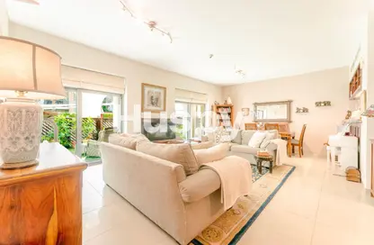 Apartment - 2 Bedrooms - 3 Bathrooms for sale in Arno B - Arno - The Views - Dubai