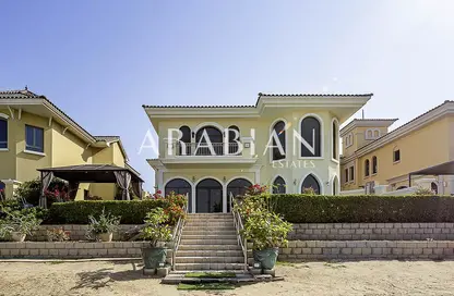 Villa - 4 Bedrooms - 5 Bathrooms for sale in Garden Homes Frond E - Garden Homes - Palm Jumeirah - Dubai