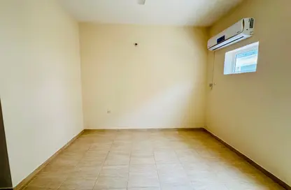 Apartment - Studio - 1 Bathroom for rent in Al Shamsi 1 - Muwaileh Commercial - Sharjah