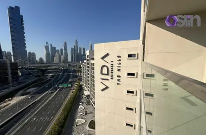Apartment - 2 Bedrooms - 2 Bathrooms for rent in Vida Residence 2 - Vida Residence - The Hills - Dubai