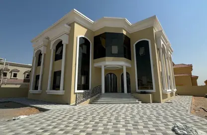 Villa - 6 Bedrooms - 7+ Bathrooms for sale in Al Rahmaniya - Sharjah