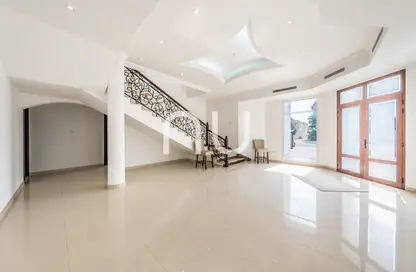 Villa - 5 Bedrooms - 5 Bathrooms for sale in Umm Suqeim 1 Villas - Umm Suqeim 1 - Umm Suqeim - Dubai