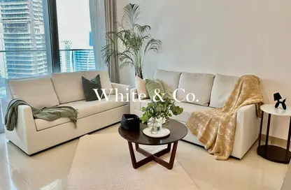 Apartment - 1 Bedroom - 2 Bathrooms for rent in Boulevard Point - Downtown Dubai - Dubai