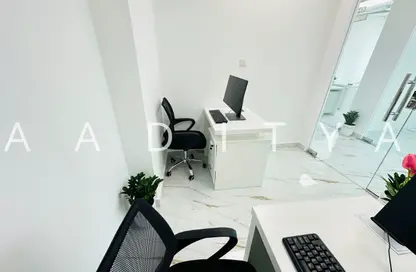 مكتب - استوديو - 1 حمام للايجار في الشندغة - دبي