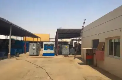 أرض - استوديو للبيع في الصجعة الصناعية - آلصجعه - الشارقة