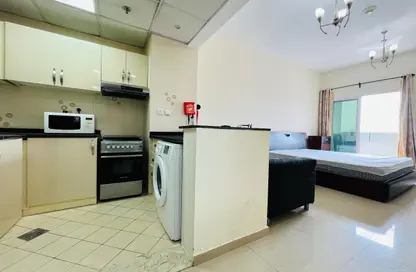 شقة - 1 حمام للايجار في برج يونى استايت الرياضية - مدينة دبي الرياضية - دبي