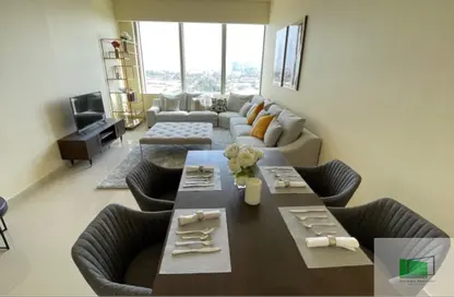 Apartment - 2 Bedrooms - 3 Bathrooms for rent in Nation Towers - Corniche Road - Abu Dhabi