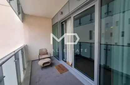 شقة - غرفة نوم - 2 حمامات للايجار في السنا 2 - المنيرة - شاطئ الراحة - أبوظبي شقة - غرفة نوم - 2 حمامات للايجار في السنا 2 - المنيرة - شاطئ الراحة - أبوظبي