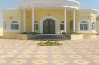 Villa - 3 Bedrooms - 5 Bathrooms for sale in Al Nouf - Sharjah