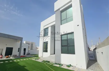 Villa - 5 Bedrooms - 6 Bathrooms for rent in Mohamed Bin Zayed City - Abu Dhabi
