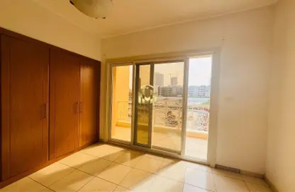 Apartment - 1 Bathroom for rent in Lavender 2 - Emirates Gardens 1 - Jumeirah Village Circle - Dubai