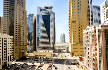 Apartment - 3 Bedrooms - 4 Bathrooms for rent in Robot Park Tower - Al Khan - Sharjah