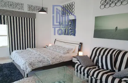 Room / Bedroom image for: Apartment - 1 Bathroom for rent in Marina Heights 2 - Marina Square - Al Reem Island - Abu Dhabi, Image 1