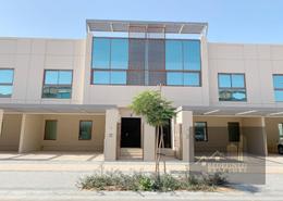 Outdoor Building image for: Townhouse - 4 bedrooms - 5 bathrooms for sale in Grand Views - Meydan Gated Community - Meydan - Dubai, Image 1