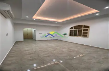 Empty Room image for: Apartment - 1 Bedroom - 1 Bathroom for rent in Neima 1 - Ni'mah - Al Ain, Image 1