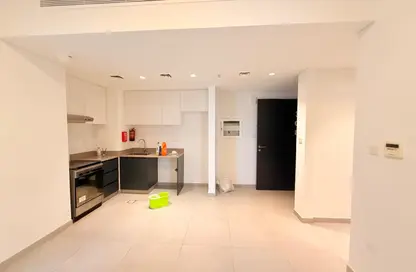 Apartment - 2 Bedrooms - 2 Bathrooms for rent in The Link - East Village - Aljada - Sharjah