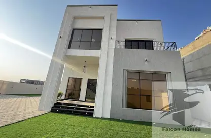 Villa - 3 Bedrooms - 5 Bathrooms for rent in Al Aweer 1 - Al Aweer - Dubai