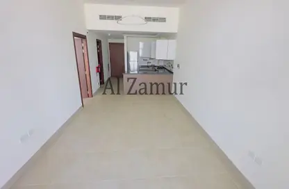 شقة - غرفة نوم - 2 حمامات للايجار في عزيزي شياستا ريزيدنسز - الفرجان - دبي
