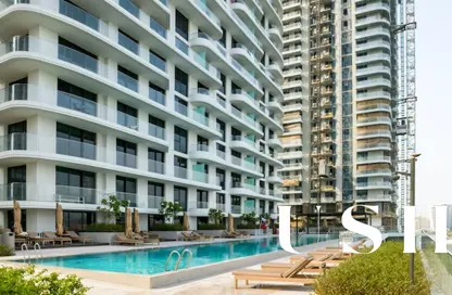 Apartment - 1 Bedroom - 1 Bathroom for sale in Palace Beach Residence Tower 2 - Palace Beach Residence - EMAAR Beachfront - Dubai Harbour - Dubai