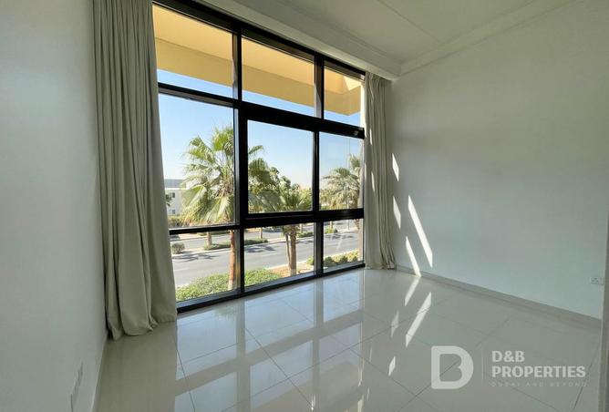 15702709 - Property Image 2