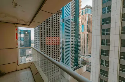 Balcony image for: Apartment - 2 Bedrooms - 3 Bathrooms for sale in Sulafa Tower - Dubai Marina - Dubai, Image 1