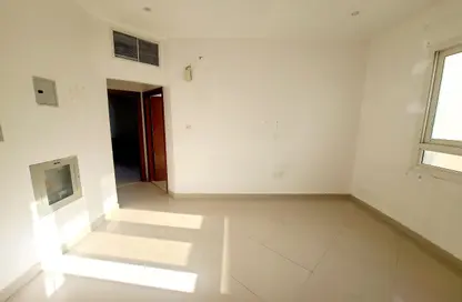 Apartment - 1 Bedroom - 1 Bathroom for rent in Fire Station Road - Muwaileh - Sharjah