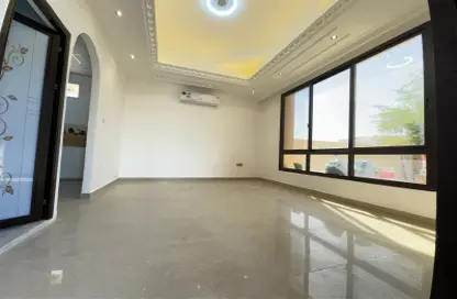 شقة - 1 حمام للايجار في فيلات مدينة خليفة آيه - مدينة خليفة أ - مدينة خليفة - أبوظبي