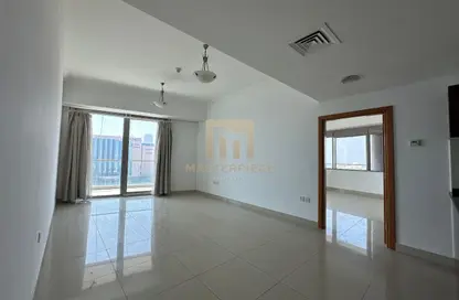 Apartment - 2 Bedrooms - 3 Bathrooms for sale in Ocean Heights - Dubai Marina - Dubai