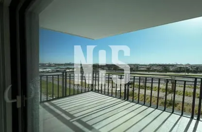 Apartment - Studio - 1 Bathroom for rent in Waters Edge - Yas Island - Abu Dhabi