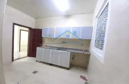 شقة - 2 غرف نوم - 2 حمامات للايجار في مدينة محمد بن زايد - أبوظبي