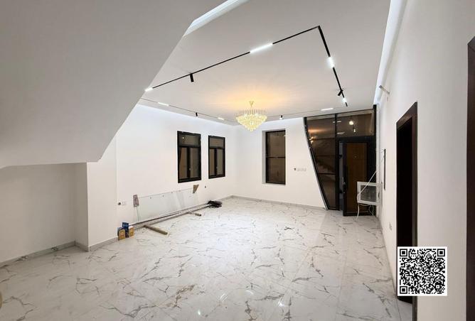 15734794 - Property Image 2