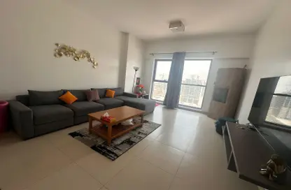 Apartment - 1 Bedroom - 2 Bathrooms for rent in Jeewar - Jumeirah Village Circle - Dubai