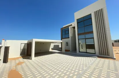 Villa - 4 Bedrooms - 5 Bathrooms for rent in Souk Al Jubail - Al Jubail Island - Abu Dhabi