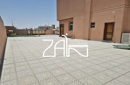Villa - 5 Bedrooms - 7+ Bathrooms for rent in Madinat Al Riyad - Abu Dhabi