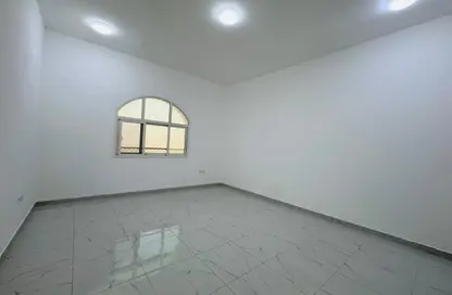 شقة - 1 حمام للايجار في مدينة الرياض - أبوظبي