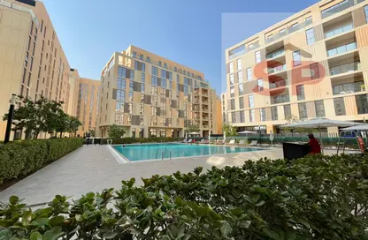 صورة لـ حوض سباحة شقة - 2 غرف نوم - 3 حمامات للبيع في درب 4 - Al Mamsha - مويلح - الشارقة ، صورة رقم 1