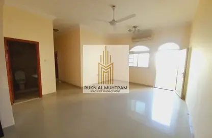 Apartment - 1 Bedroom - 1 Bathroom for rent in Fire Station Road - Muwaileh - Sharjah